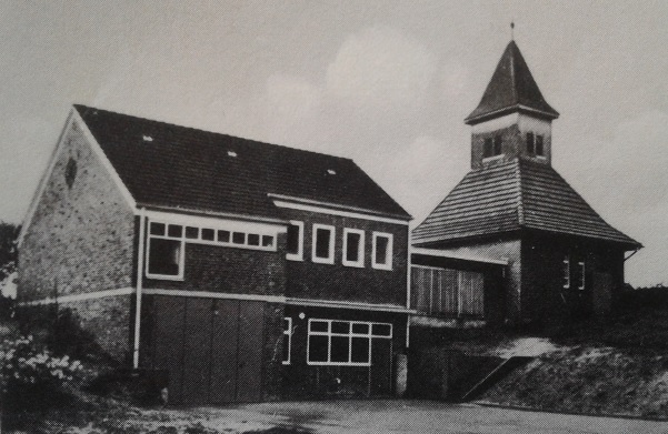 Feuerwehrraum_und_Kapelle_im_Jahr_1970